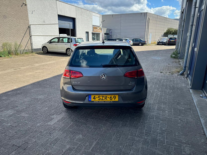 Volkswagen Golf 1.2 TSI 77KW 5D 2014 Grijs