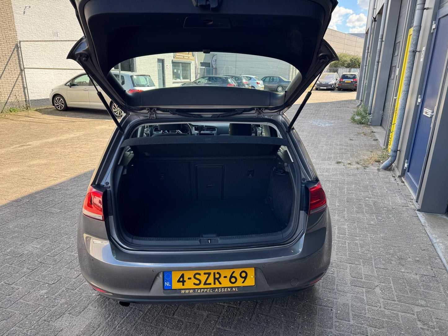 Volkswagen Golf 1.2 TSI 77KW 5D 2014 Grijs